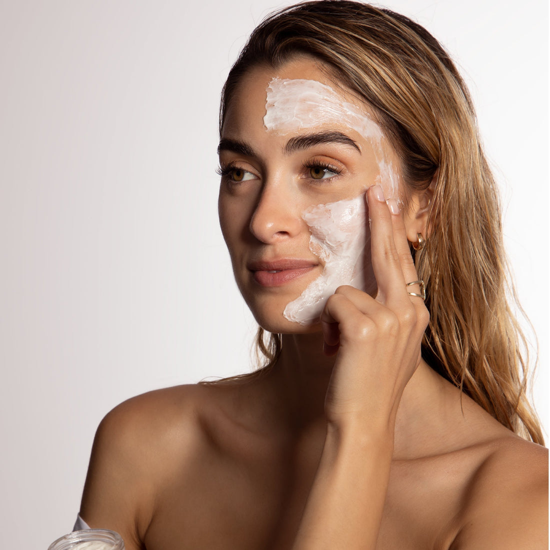 AALIS winter skincare hydration routine